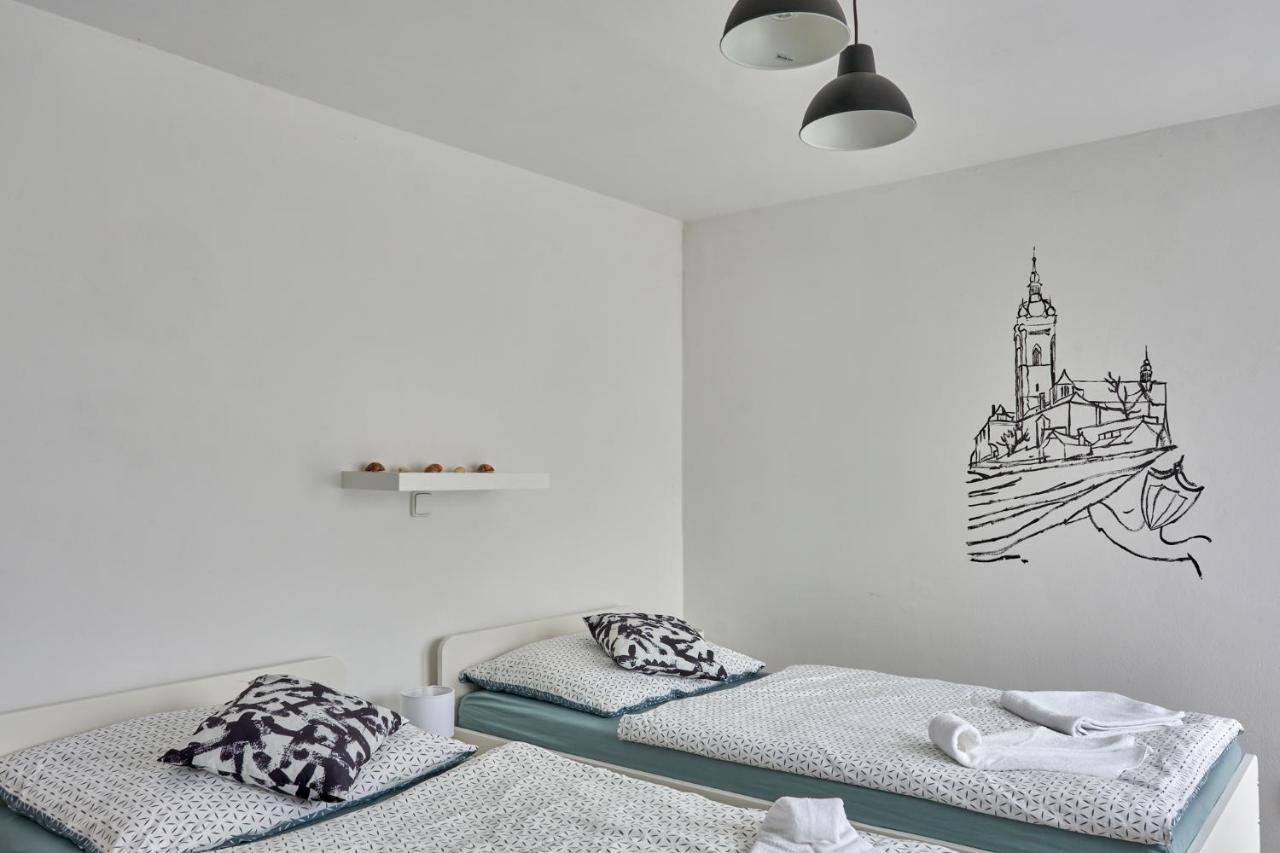 Krejcovstvi Apartman Mělník Kültér fotó